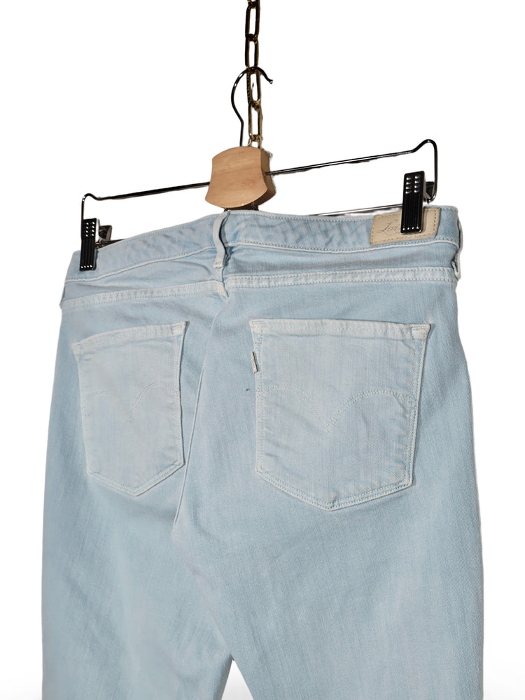 Blugi Levi's - marimea M W28 - Femei
