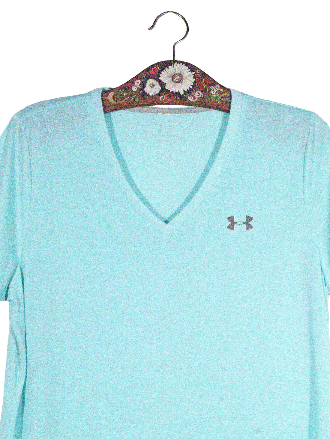 Tricou Under Armour turcoaz deschis mărime L detaliu material și croială second-hand premium