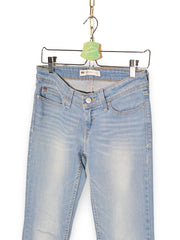 Blugi Levi's - marimea S/M W27/L32 - Femei