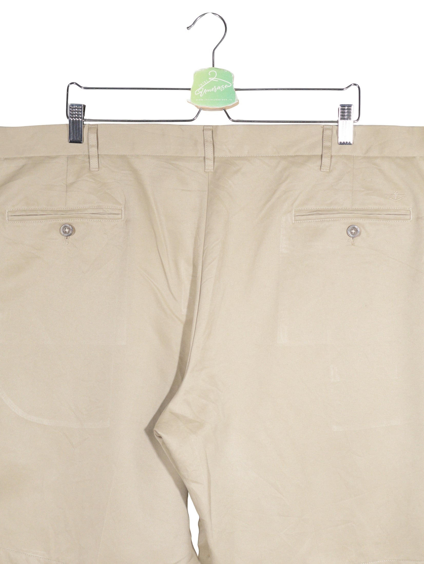 Pantaloni scurti Dockers bej mărime 4XL+ detaliu material și croială second-hand premium