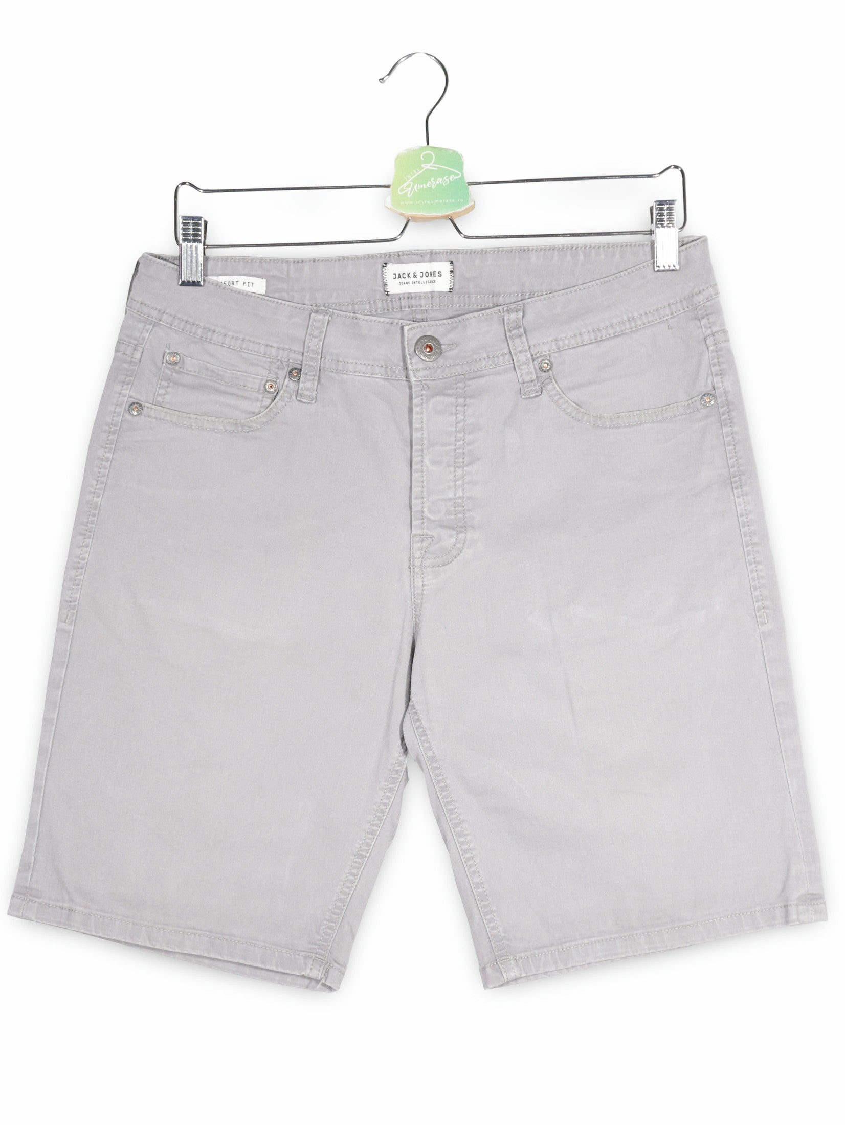 Blugi scurti JACK & JONES gri deschis mărime S vedere din față second-hand premium