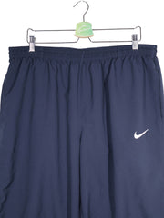Pantaloni scurti Nike bleumarin mărime 3XL detaliu material și croială second-hand premium