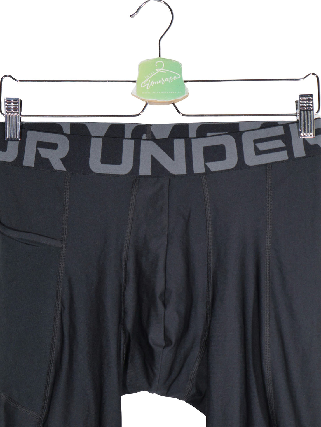 Blugi scurti Under Armour negru mărime W32 detaliu material și croială second-hand premium