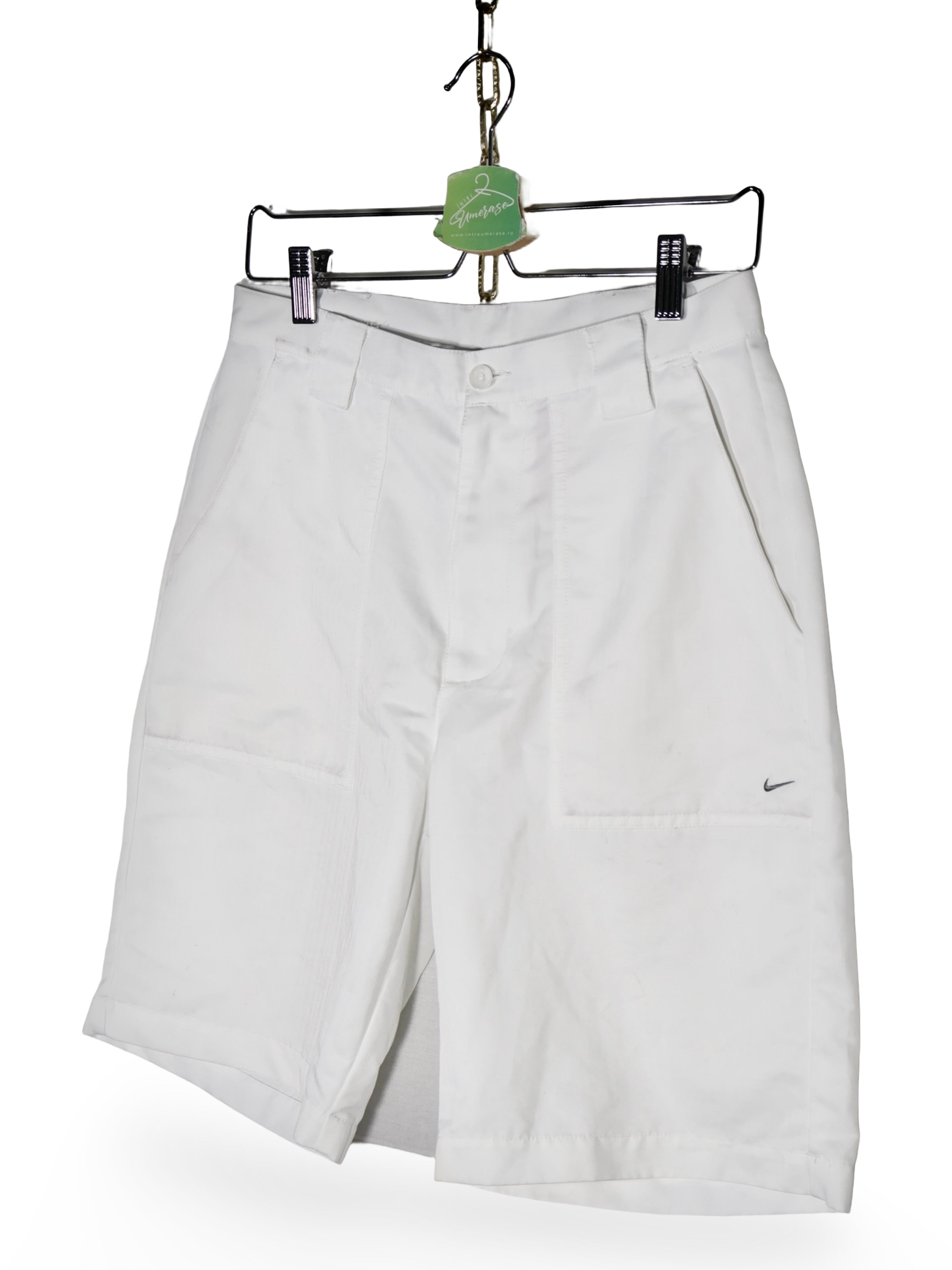 Pantaloni scurti Nike - marimea S - Barbati