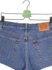 Blugi scurti Levi's albastru mărime S detaliu material și croială second-hand premium