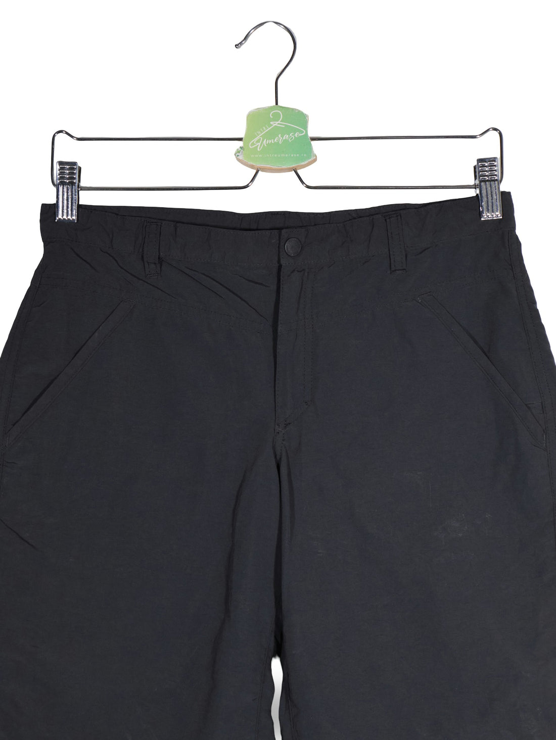 Pantaloni scurti Jack Wolfskin negru mărime XS detaliu material și croială second-hand premium