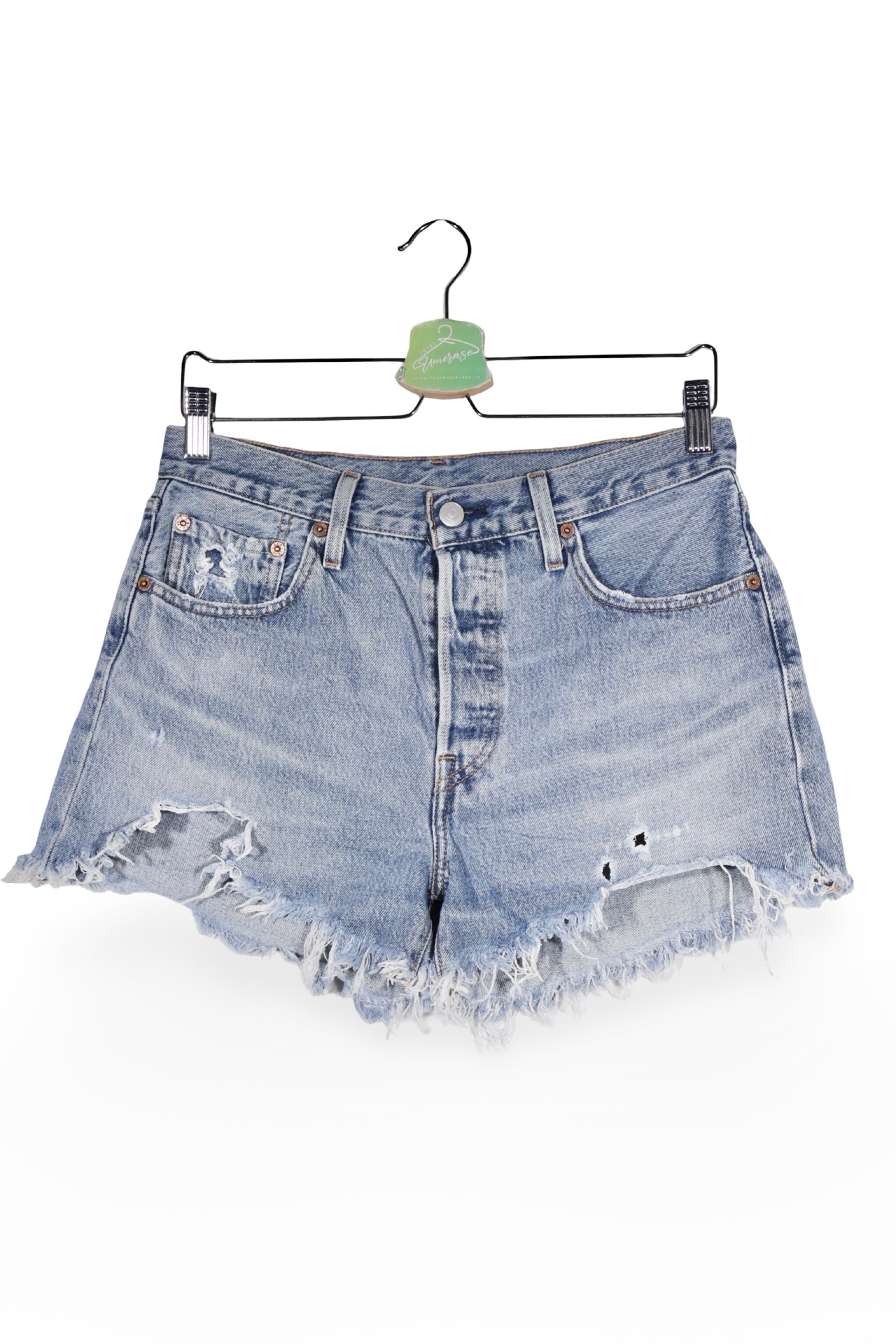 Blugi scurți - Levi's albaștri deschiși spălăciți, cu tiv franjurat – M – Femei - fata