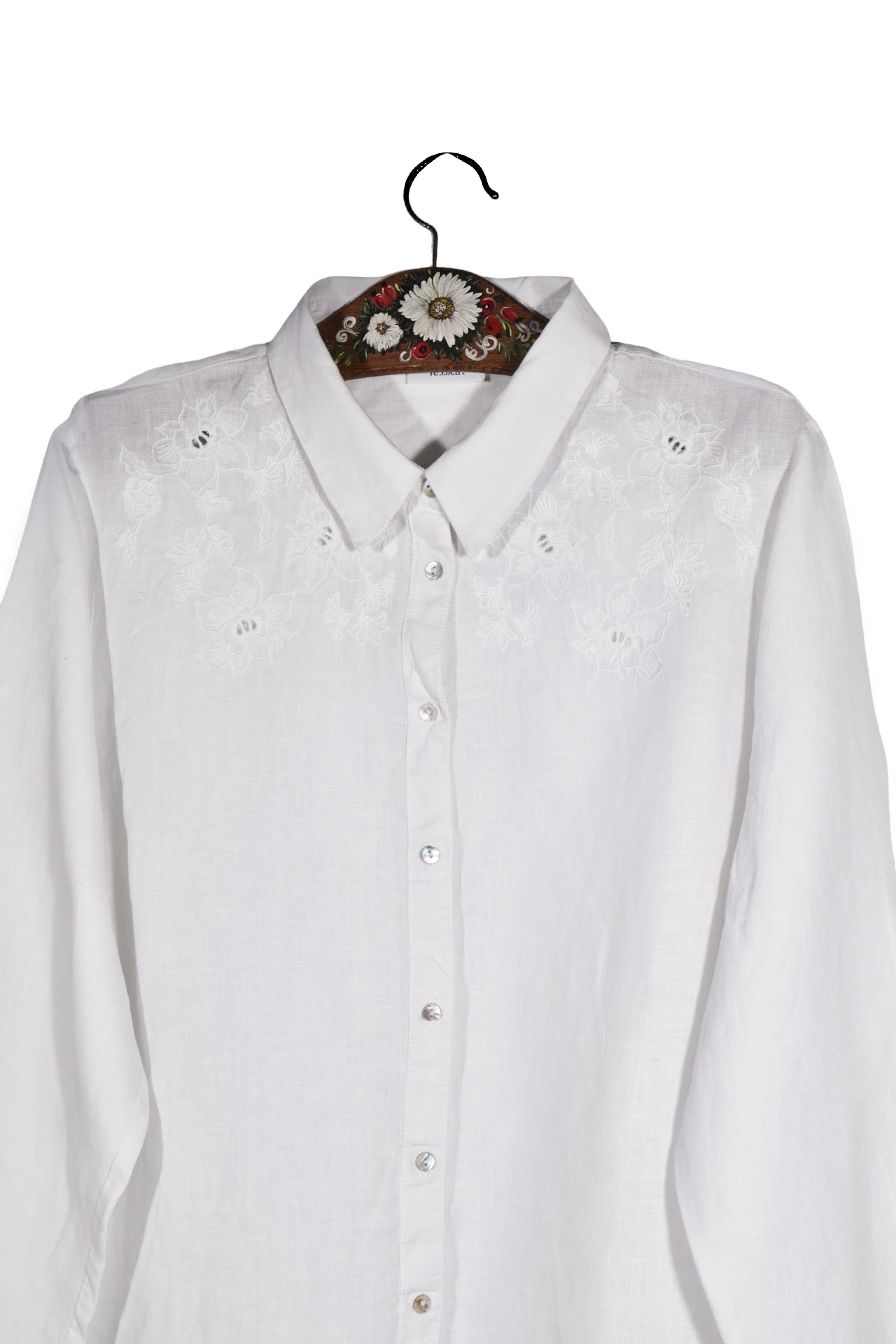 Cămașă - Alte Branduri albă din in cu broderie discretă la umeri – 3XL – Femei - spate