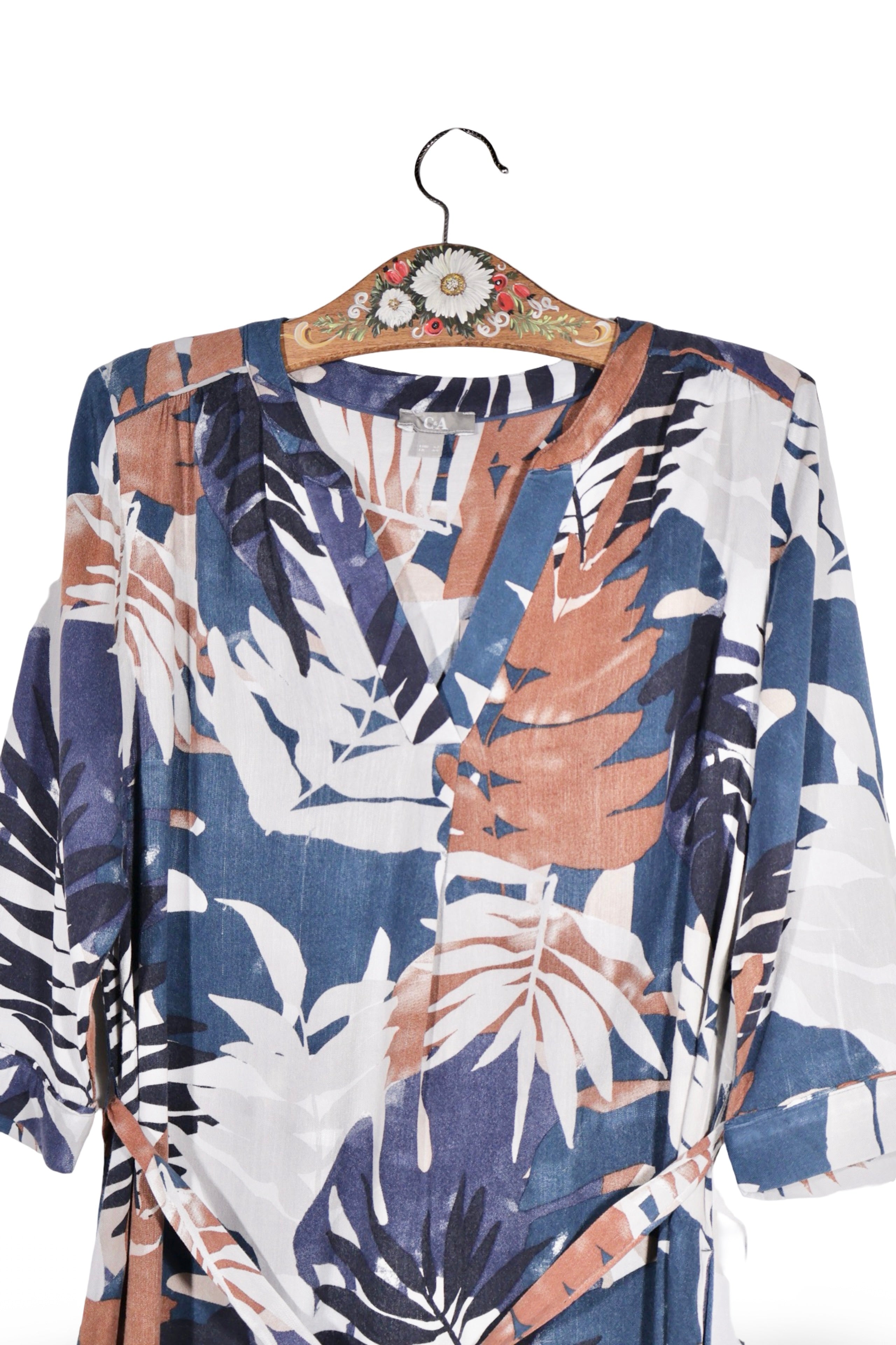 Rochie - C&A imprimeu tropical in tonuri de bleumarin si bej – L – Femei - detaliu