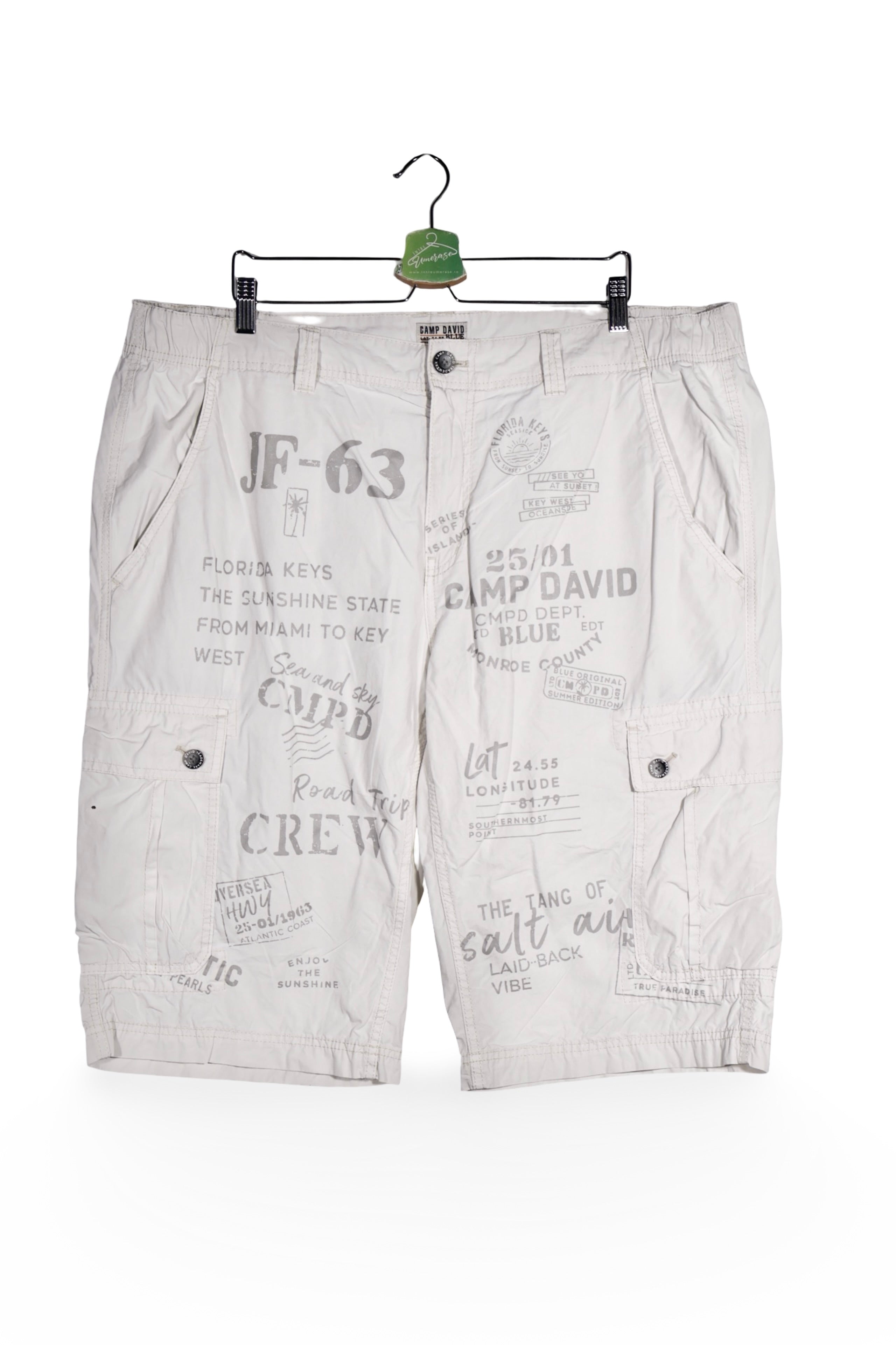 Pantaloni 2/3 - Camp David alb fildes din bumbac cu imprimeu grafic all-over – 3XL – Bărbați - fata
