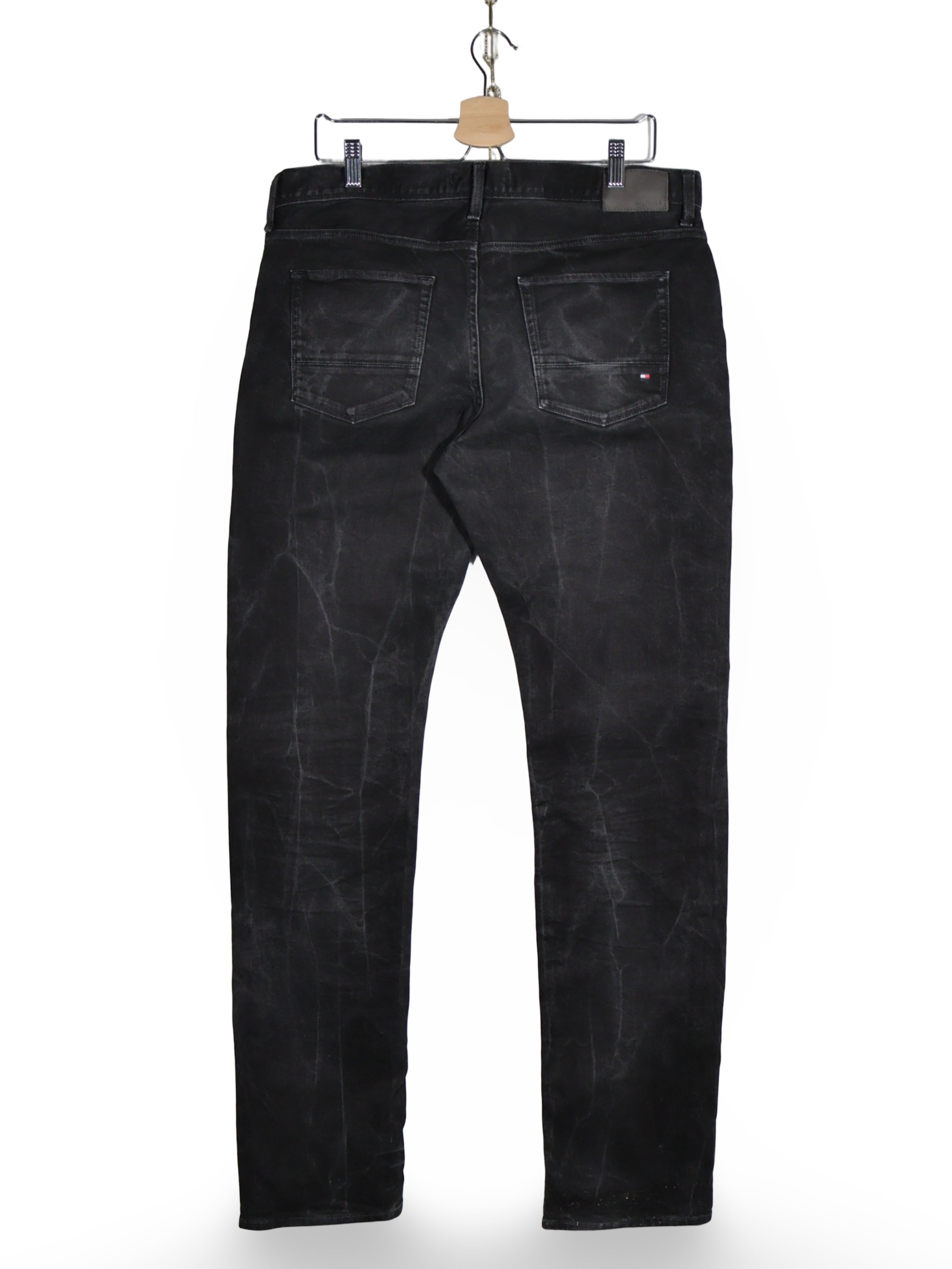 Blugi Tommy Hilfiger - marimea W36/L36 - Barbati