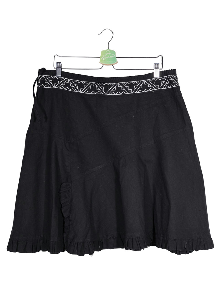 Fusta Alte branduri negru mărime XXL vedere din față second-hand premium