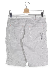 Pantaloni scurti O'Neill alb cu dungi negre fine mărime XS vedere din spate second-hand premium