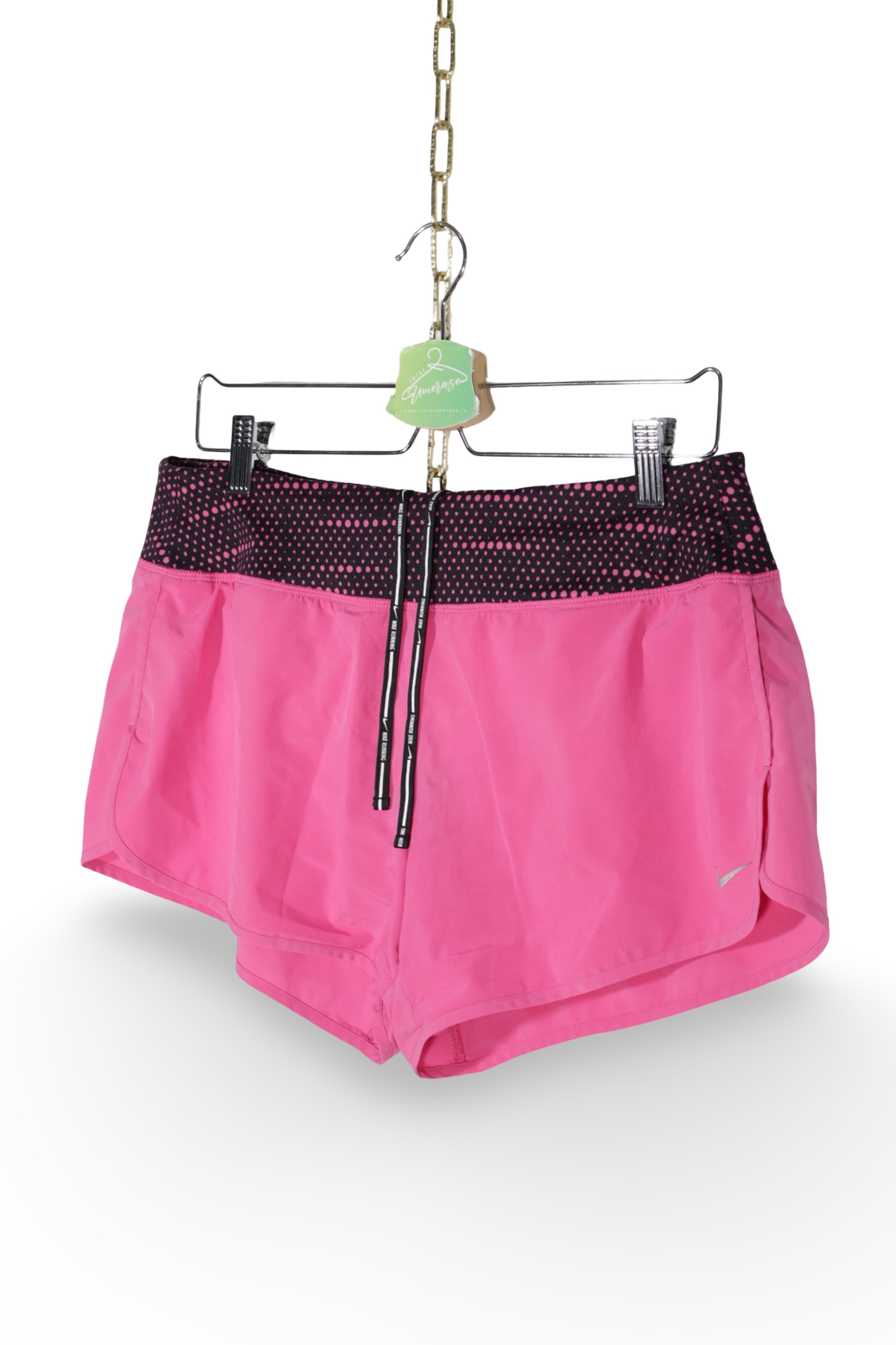 Pantaloni scurti Nike - marimea M - Femei