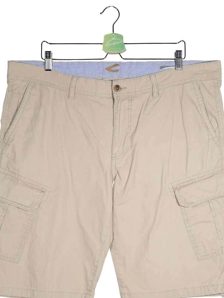 Pantaloni scurti camel active bej mărime XXL vedere din față second-hand premium