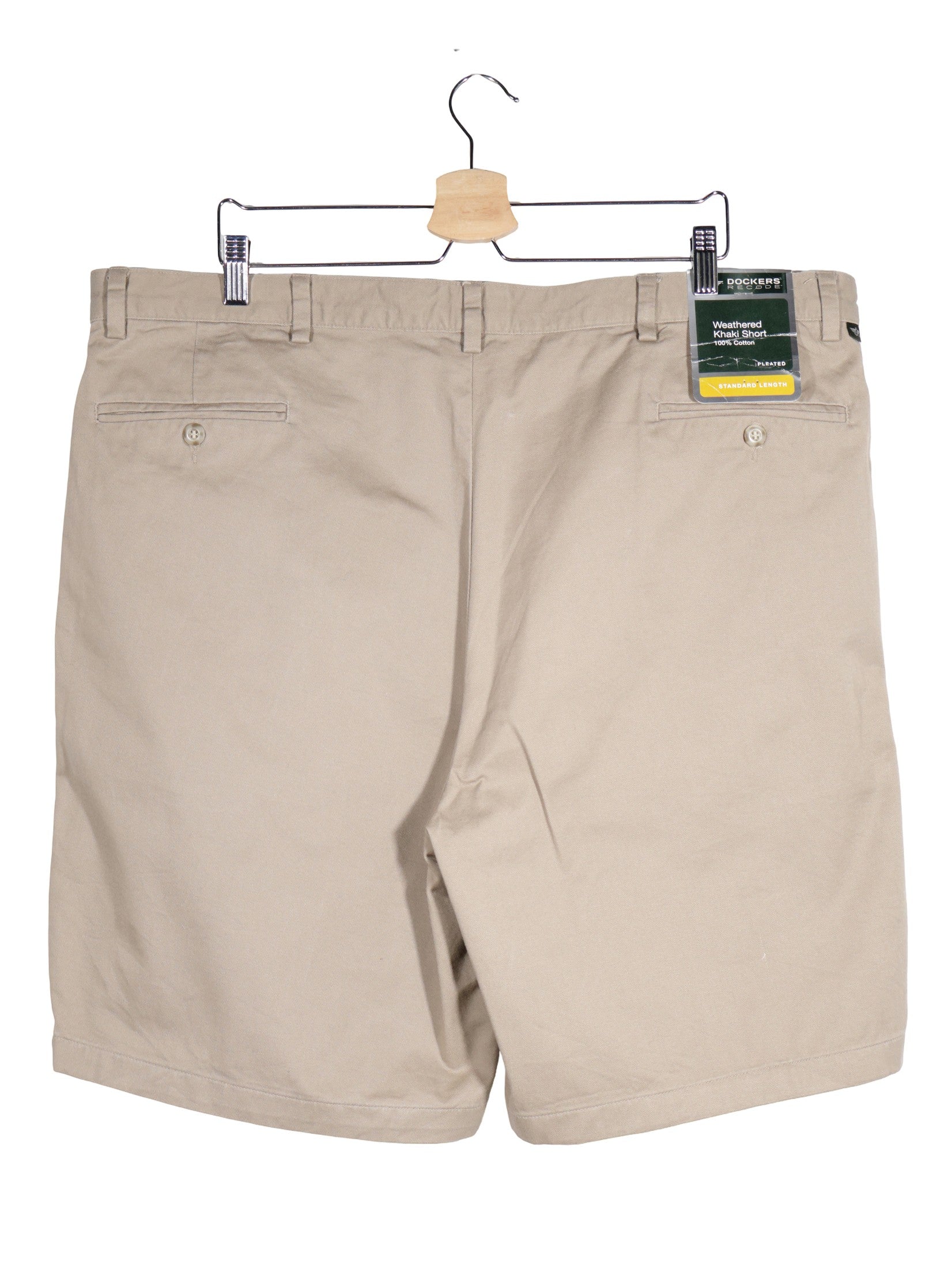 Pantaloni scurti DOCKERS bej mărime 3XL vedere din spate second-hand premium