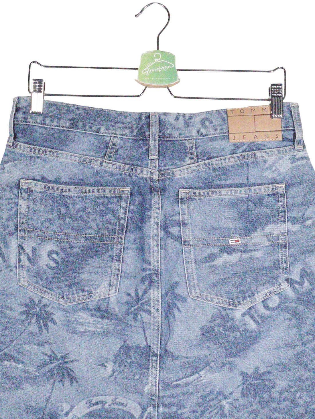 Fusta Tommy Hilfiger albastru denim cu imprimeu tropical estompat mărime L vedere din spate second-hand premium