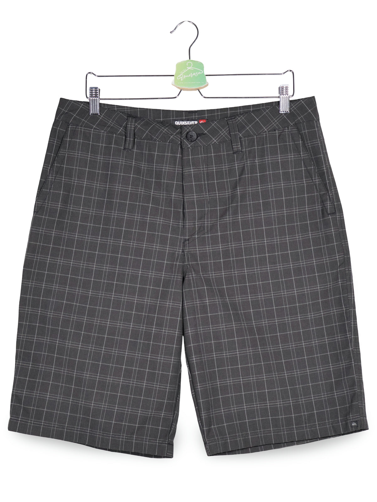 Pantaloni scurti Quiksilver negru mărime M vedere din față second-hand premium