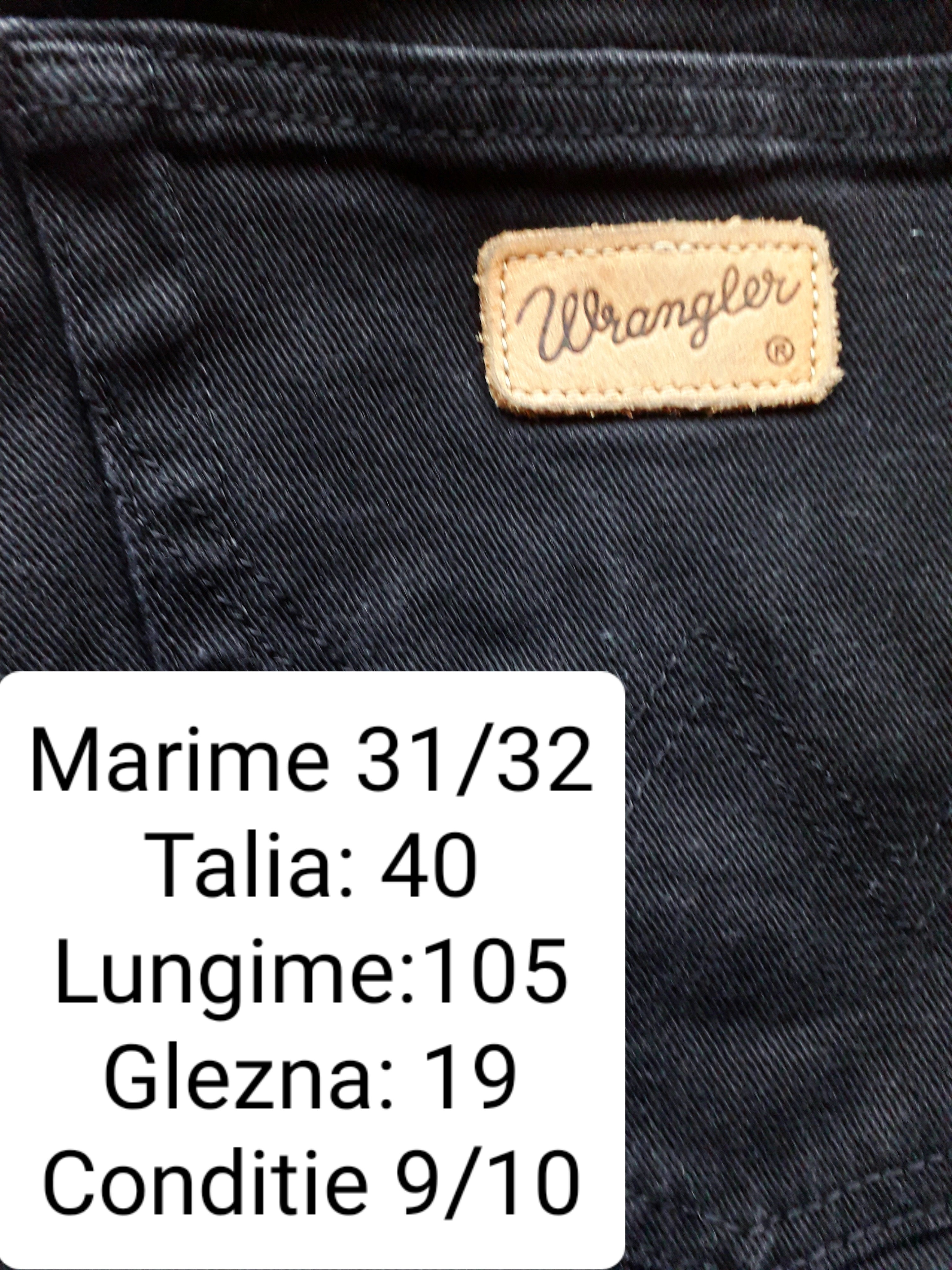 Blugi Wrangler - marimea S W31/L32 - Barbati