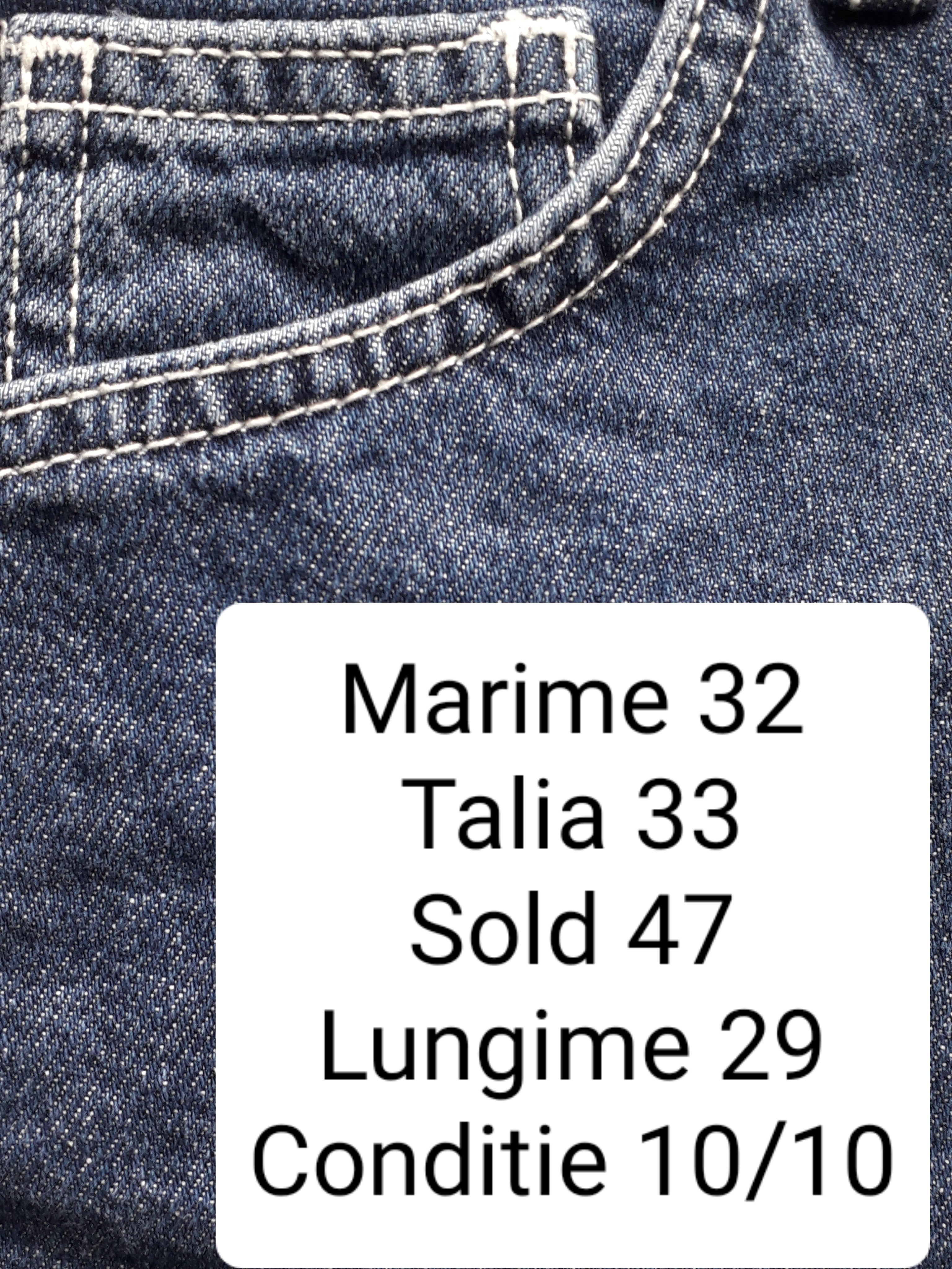 Blugi scurti Bershka - marimea XS - Femei