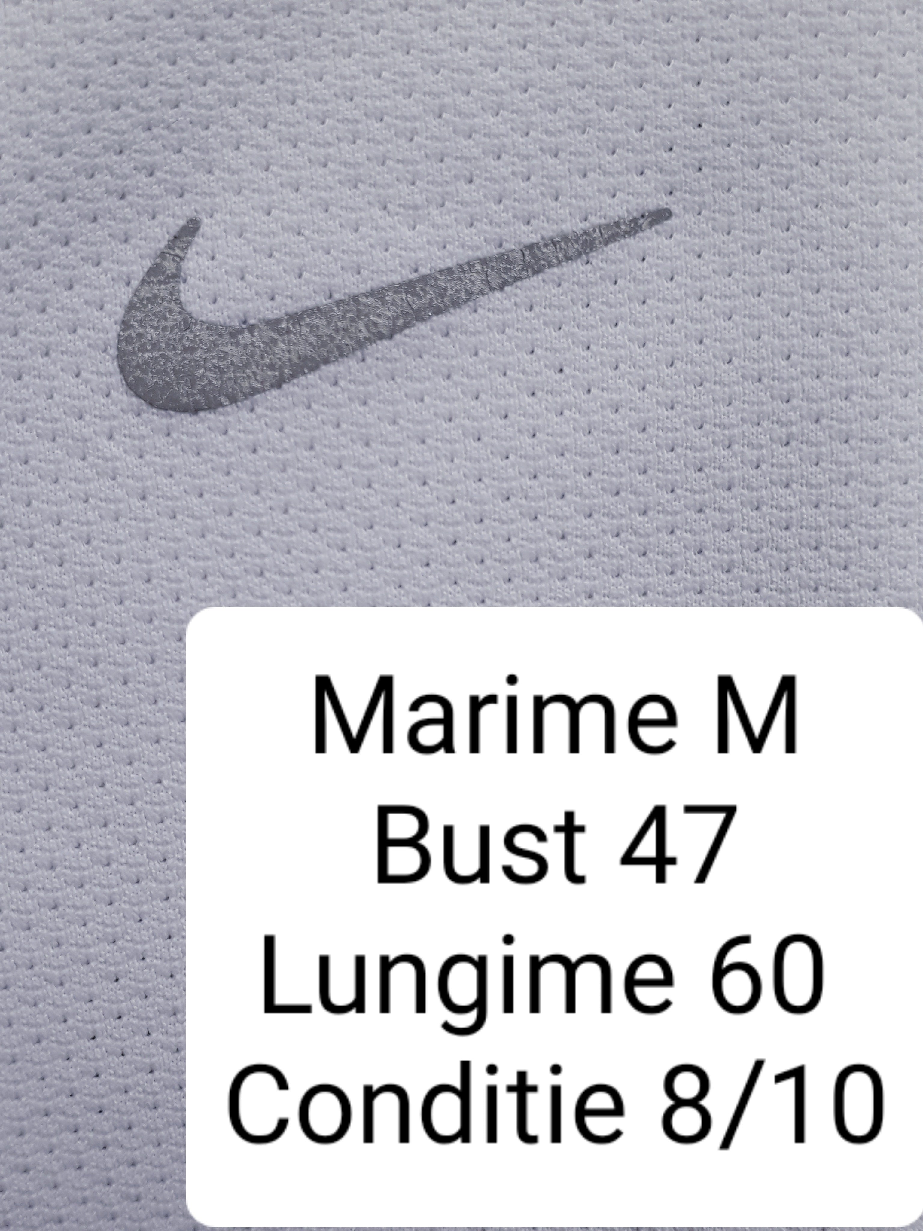 Tricou Nike - marimea M - Femei