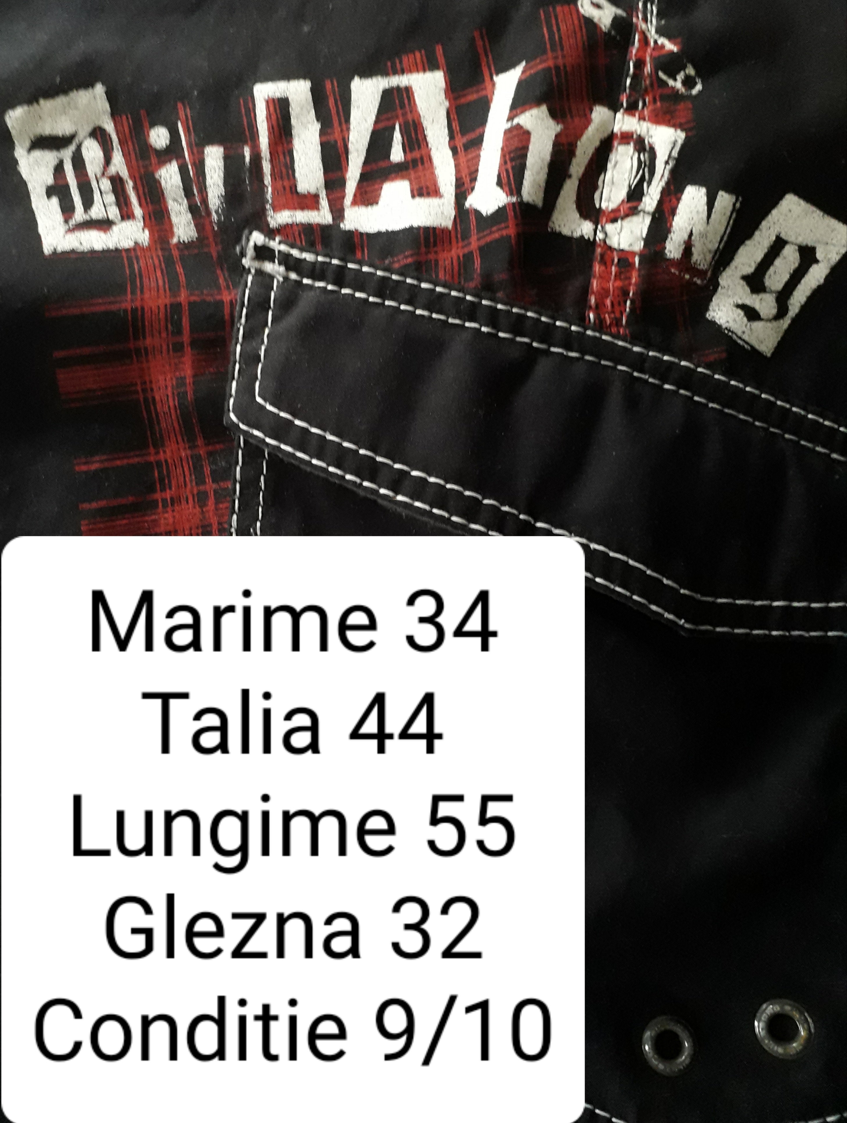 Pantaloni scurti Billabong - marimea M - Barbati