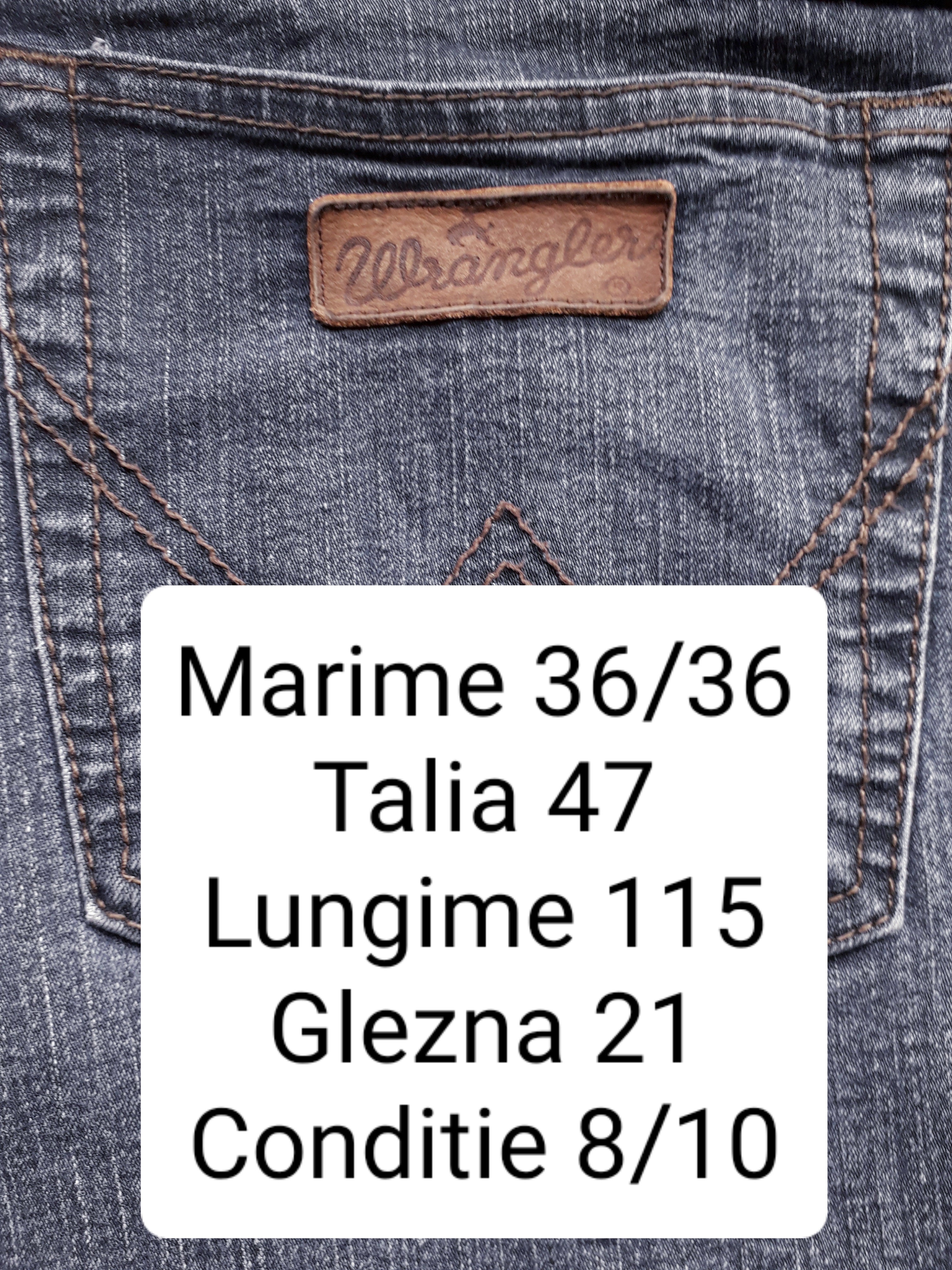Blugi Wrangler - marimea W36/L36 - Barbati
