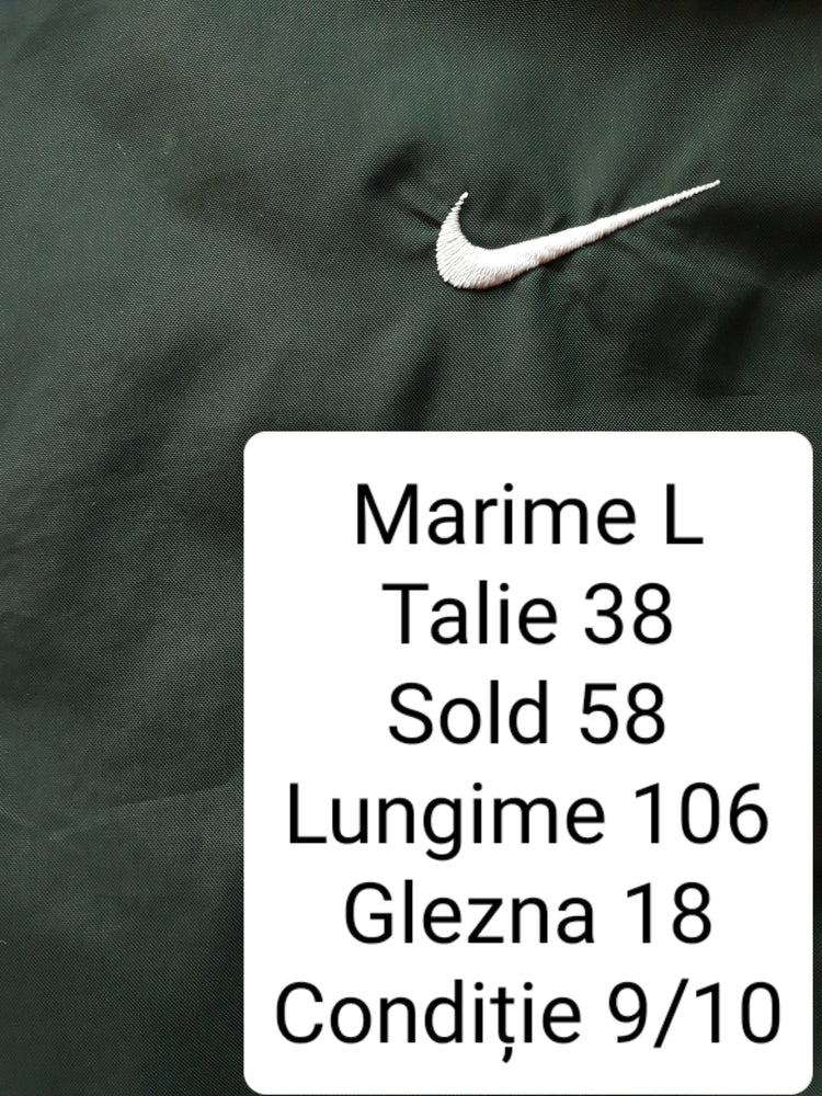 Pantaloni Nike - marimea L - Barbati