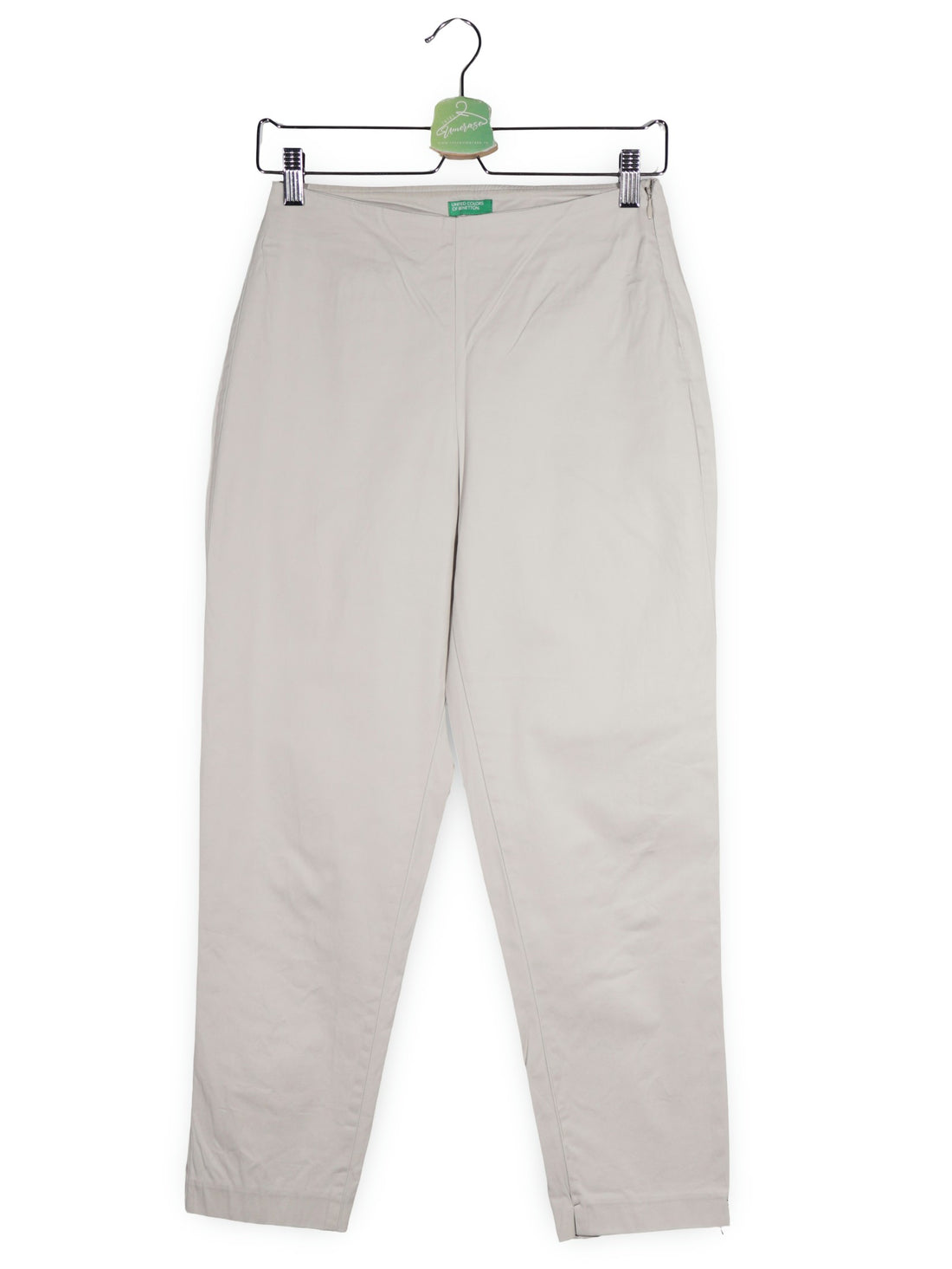 Pantaloni United Colors of Benetton bej deschis mărime M vedere din față second-hand premium