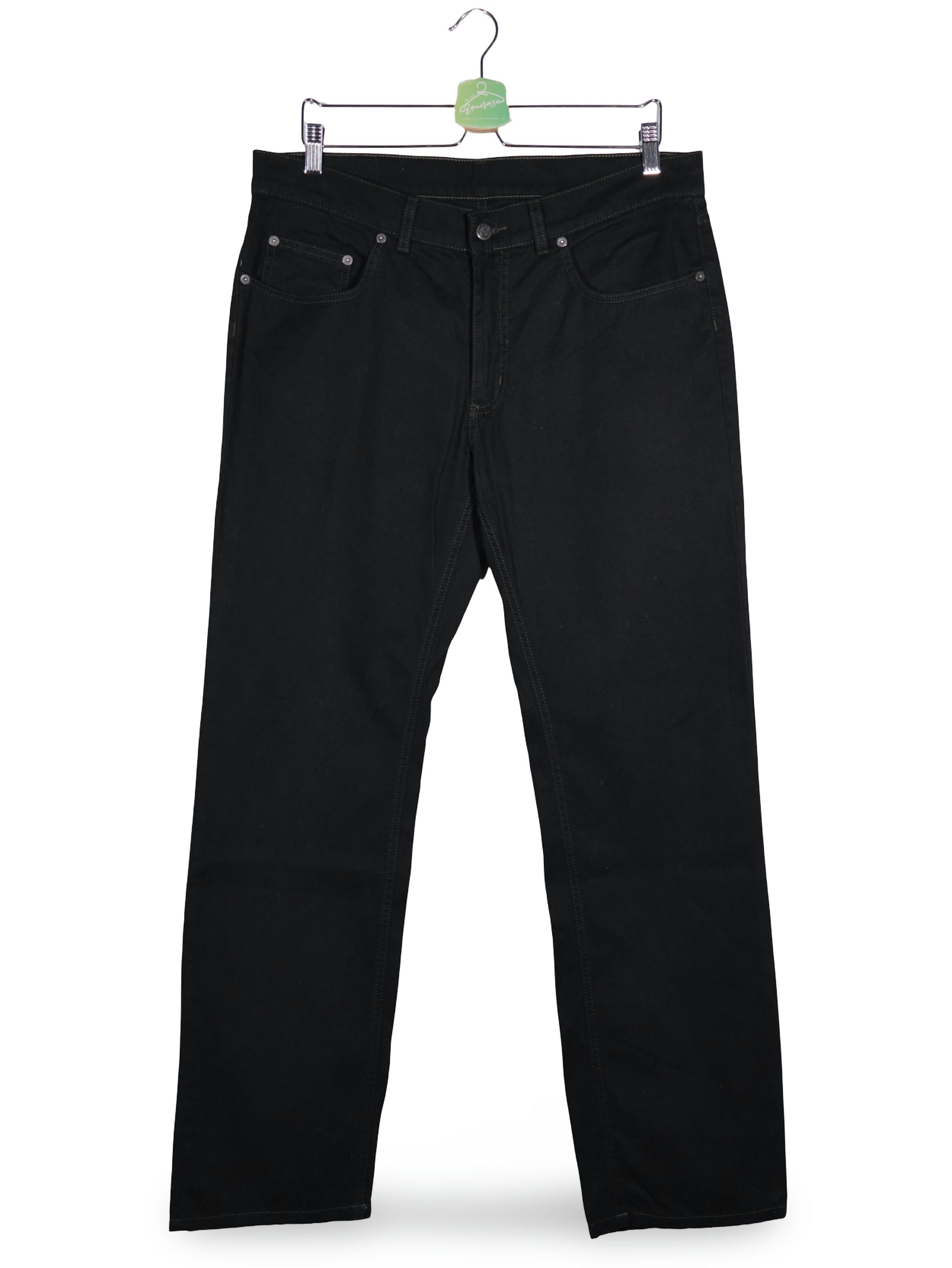 Blugi Pioneer negru mărime W36 vedere din față second-hand premium