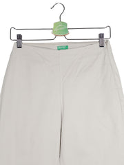 Pantaloni United Colors of Benetton bej deschis mărime M detaliu material și croială second-hand premium