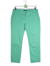 Pantaloni GANT verde mentă mărime M vedere din față second-hand premium