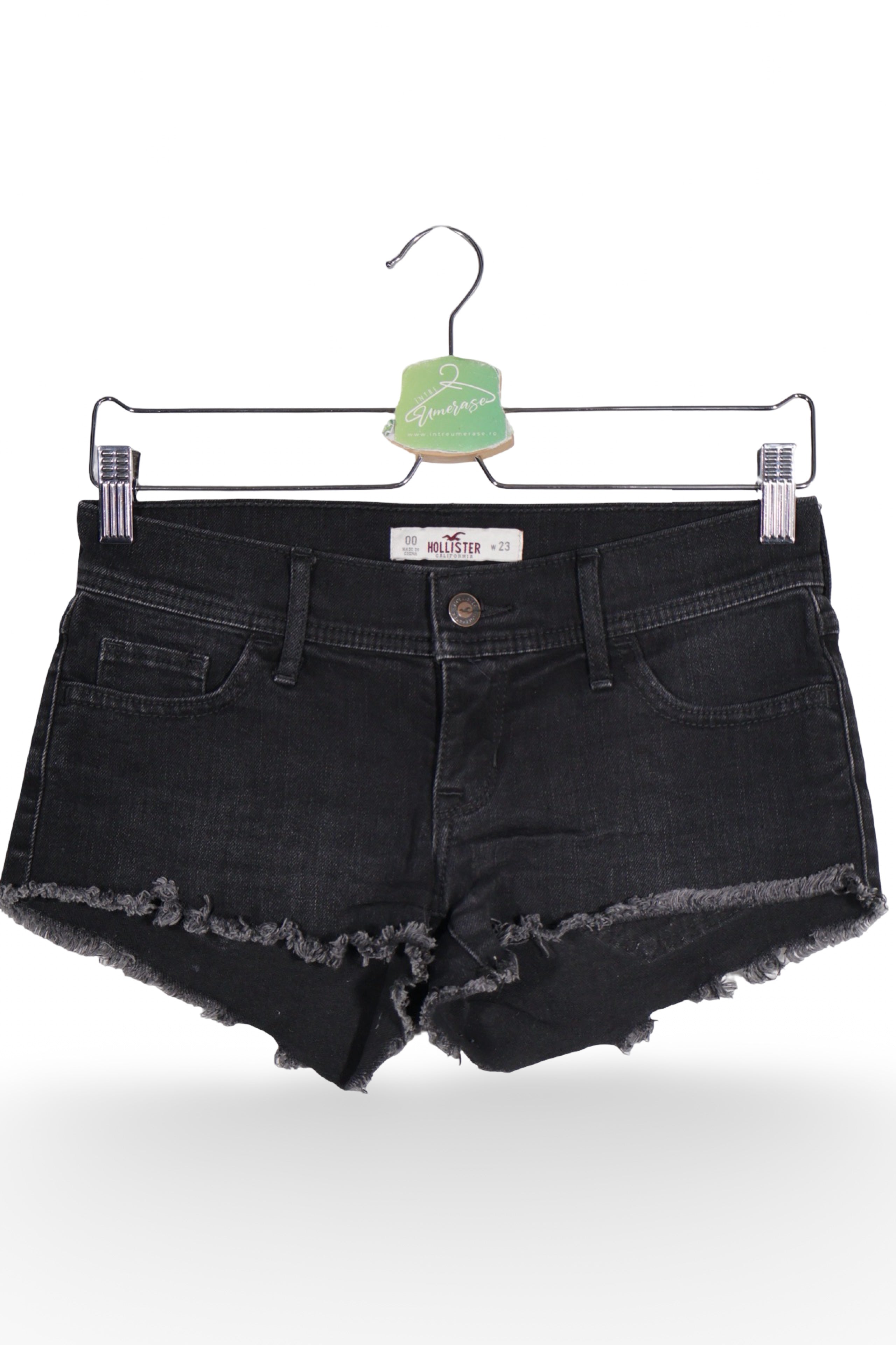 Blugi scurți - Hollister negri din denim prespalat cu margini franjurate – XS – Femei - detaliu