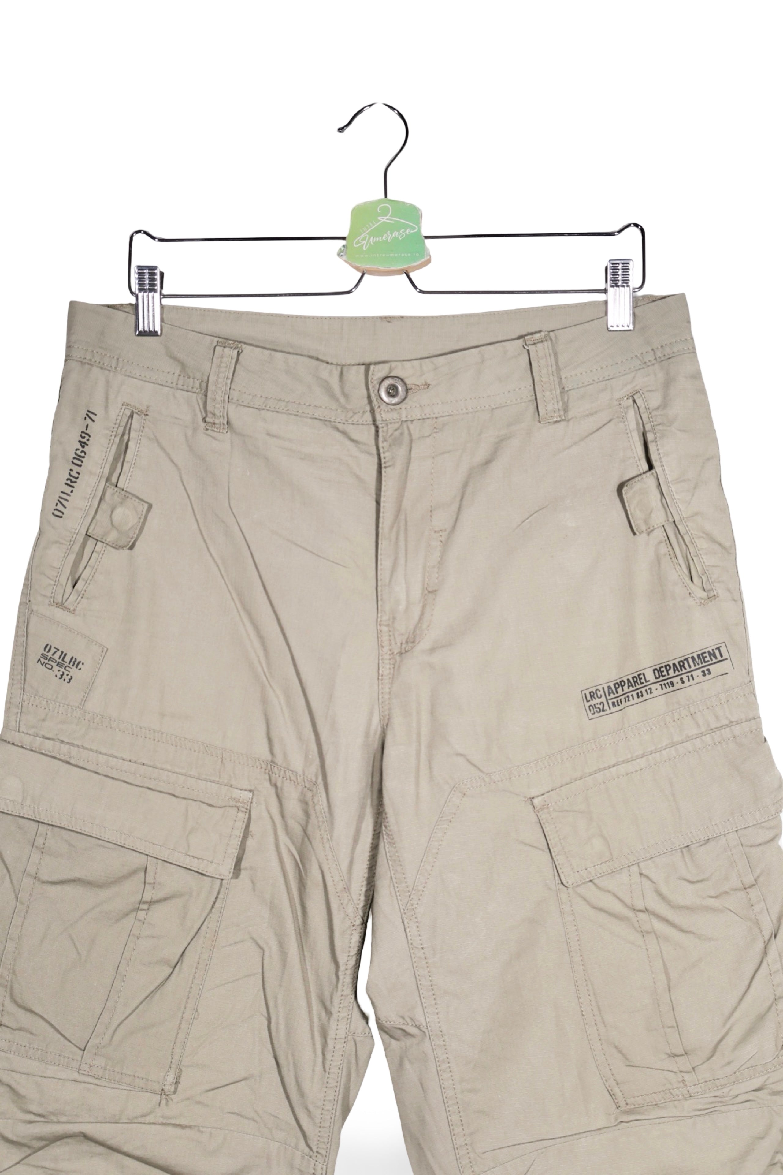 Pantaloni 2/3 - C&A bej din bumbac cu buzunare cargo – L – Bărbați - detaliu