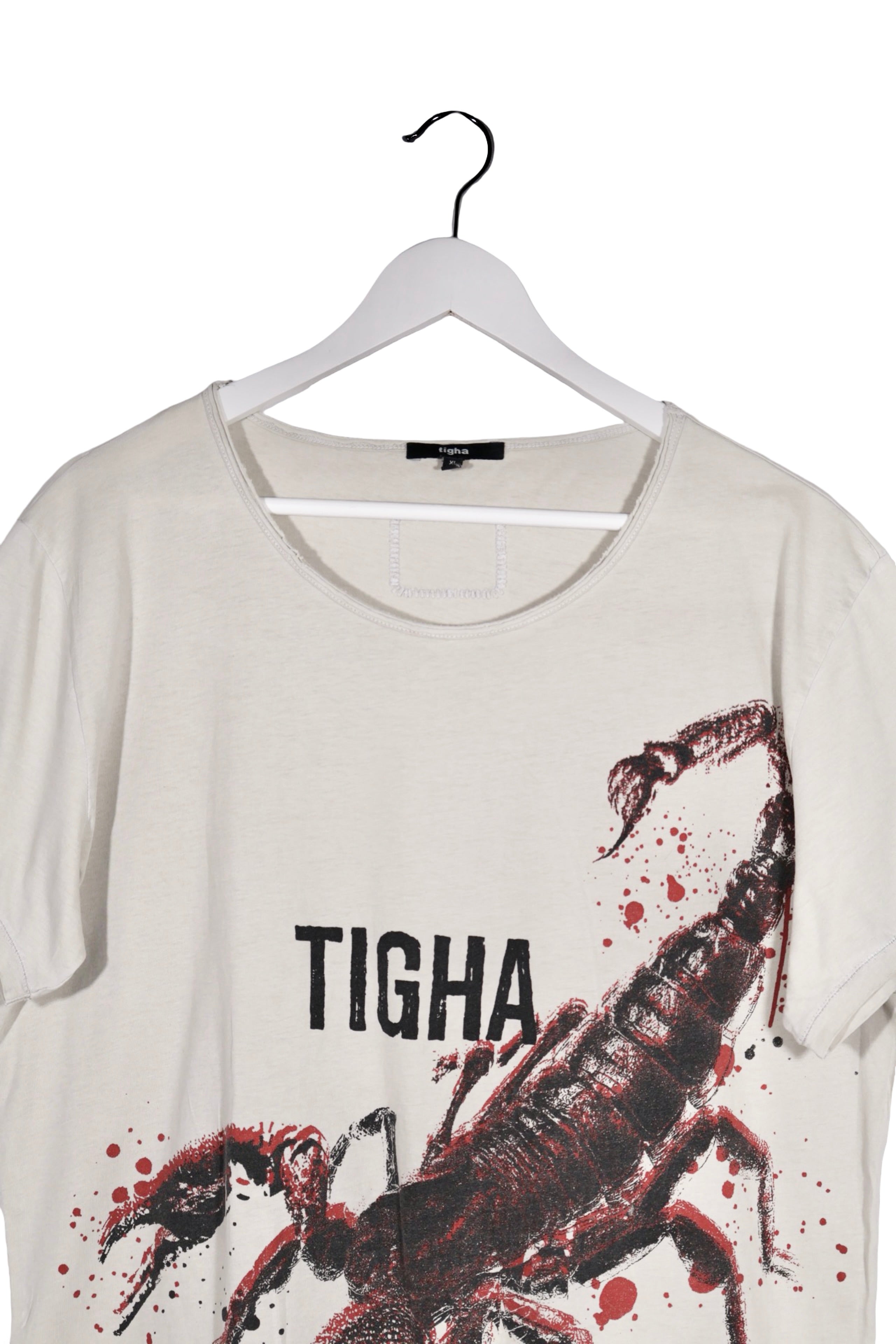 Tricou - Tigha alb murdar din bumbac cu print grafic scorpion – XL – Bărbați - detaliu