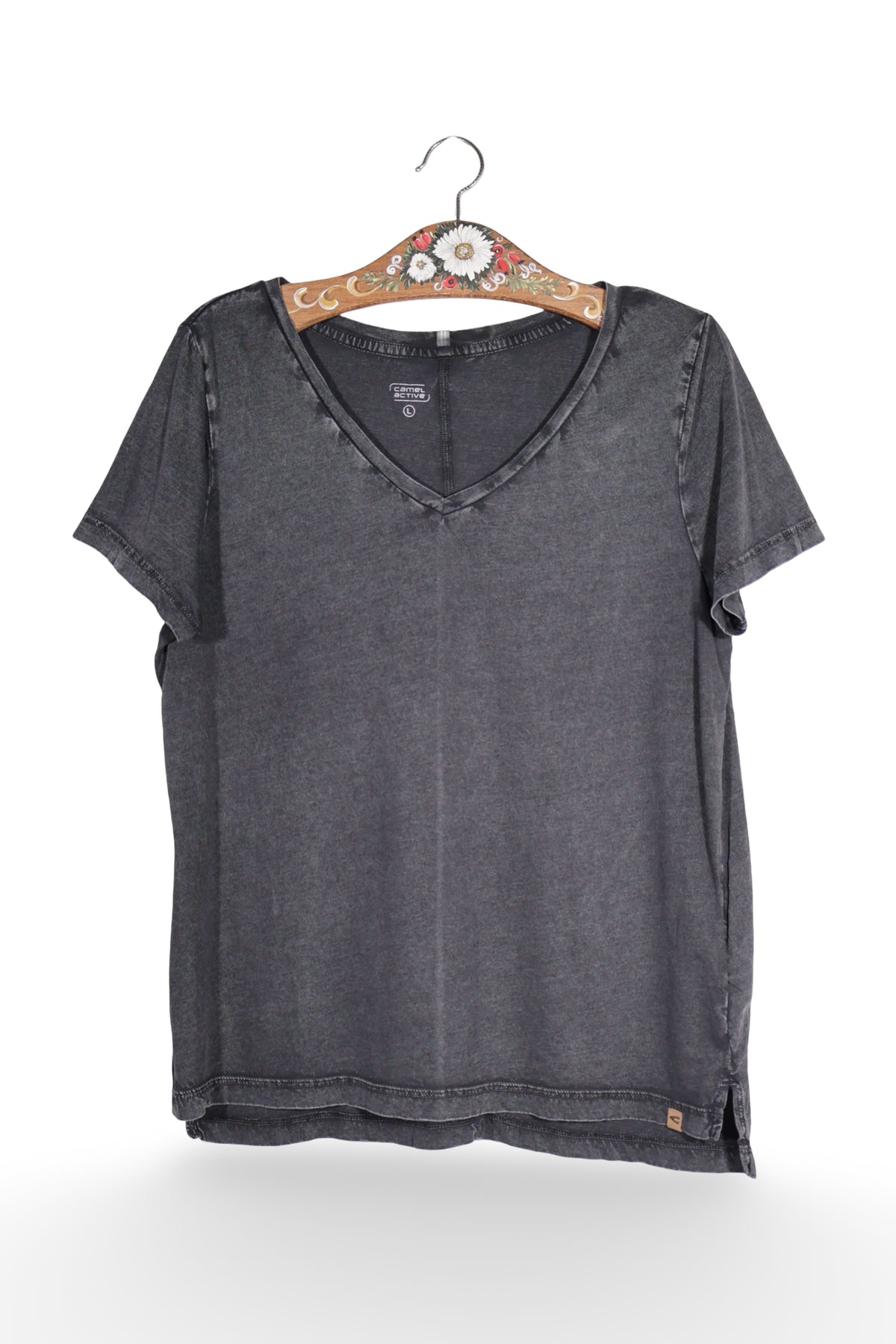 Tricou - Camel gri inchis spalacit, cu decolteu in V – L – Femei - fata