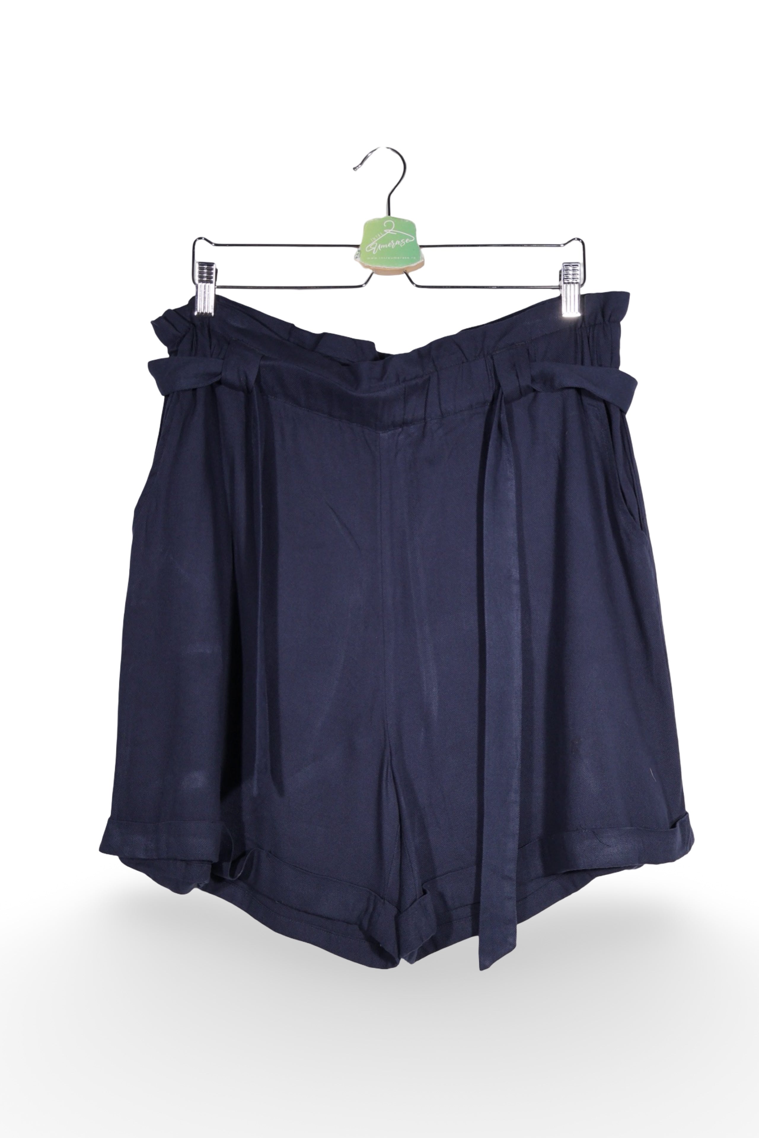 Pantaloni scurți - Hampton Republic bleumarin din viscoza cu talie inalta si cordon – L – Femei - fata