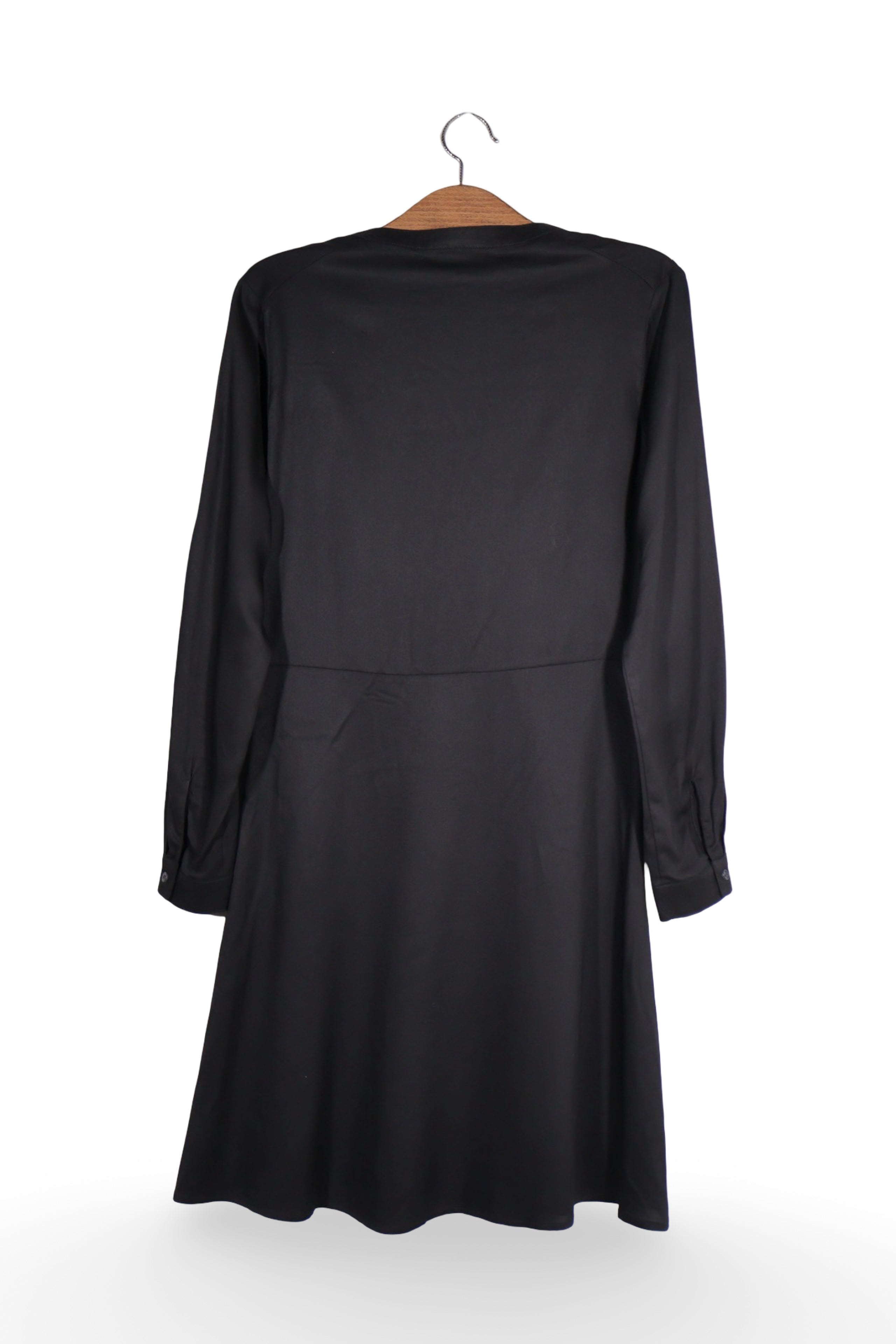 Rochie - Premium neagră din liocel cu linie fluidă – S – Femei - spate