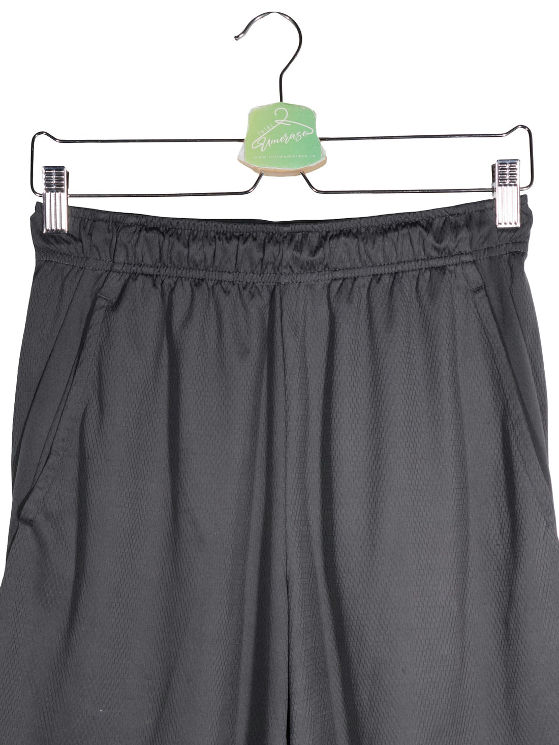 Pantaloni scurti Nike negru mărime S detaliu material și croială second-hand premium