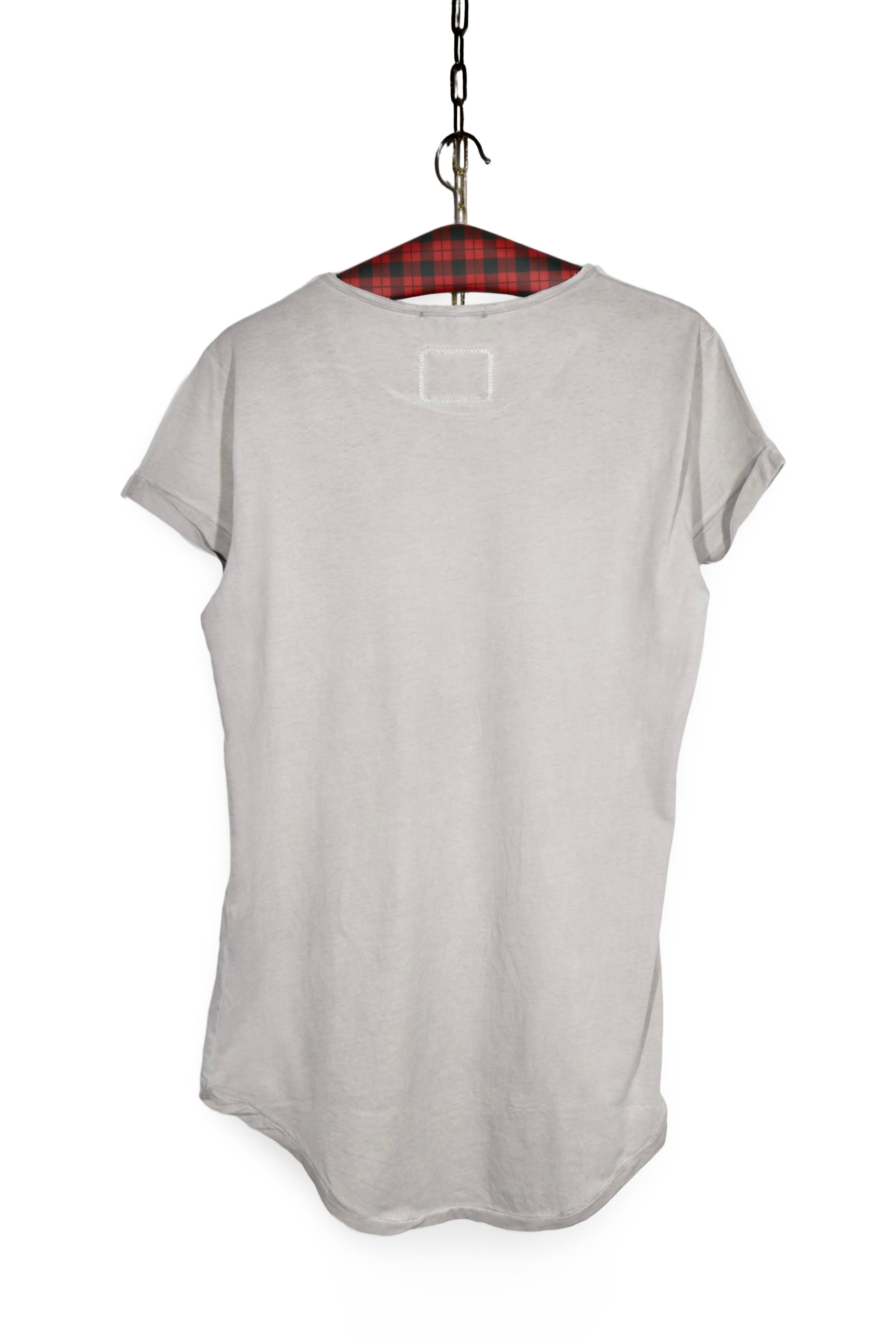 Tricou Tigha - marimea S - Barbati
