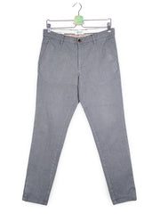 Pantaloni JACK&JONES gri mărime M vedere din față second-hand premium