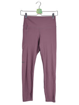 Pantaloni Under Armour mov prună mărime S vedere din față second-hand premium