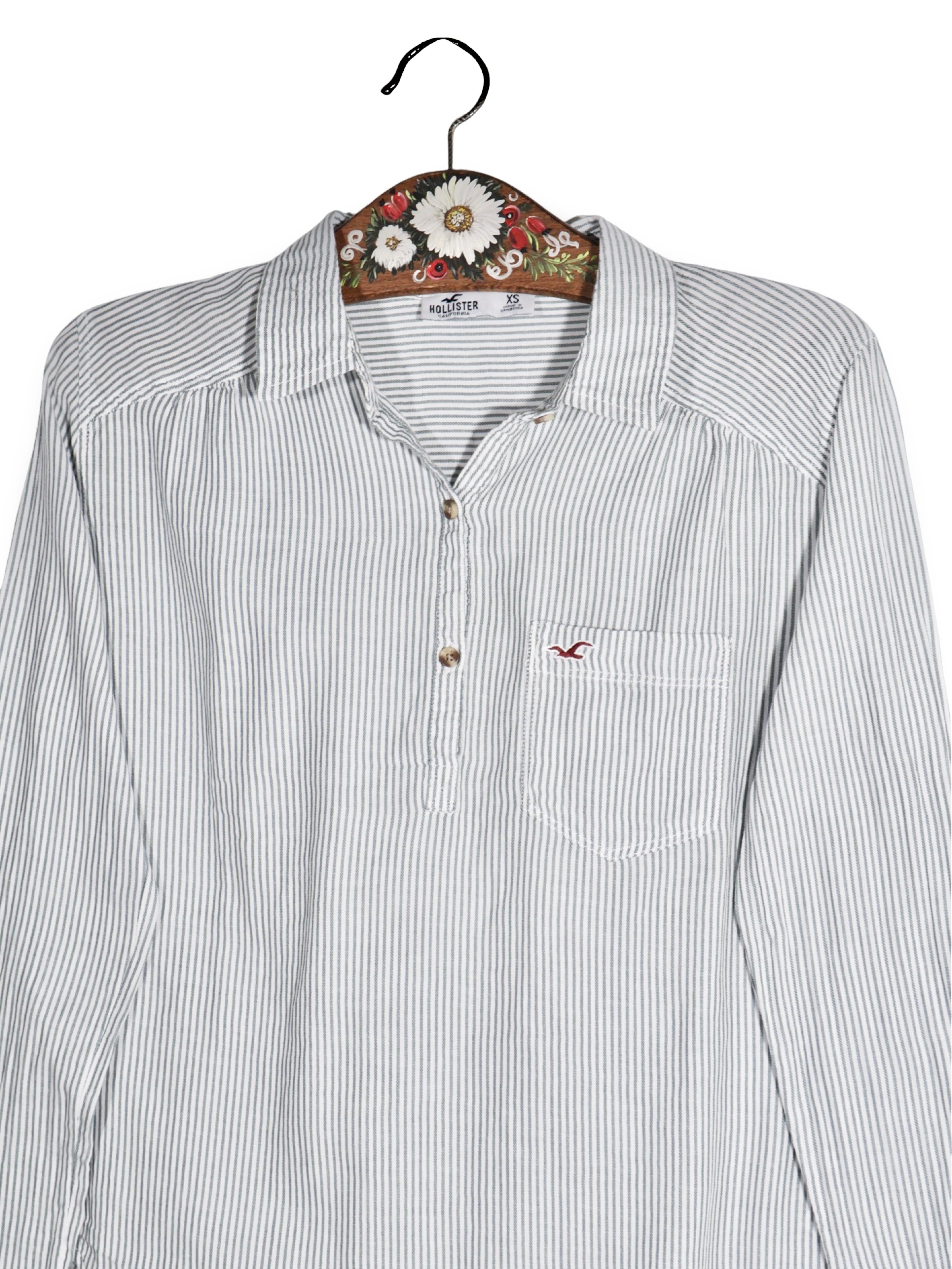 Cămașă Hollister alb-gri in dungi fine – XS – Femei - imagine 2