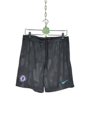 Pantaloni scurti Nike - marimea L - Barbati