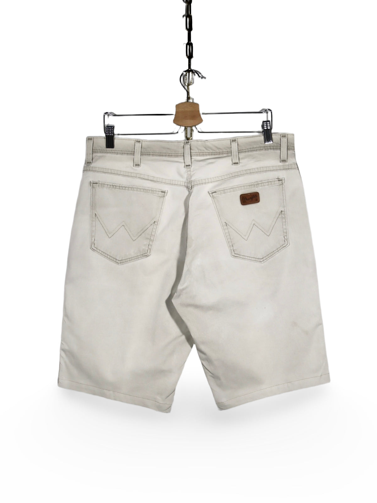 Blugi scurti Wrangler - marimea M/L - Barbati