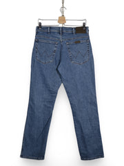 Blugi Wrangler - marimea W33/L32 - Barbati