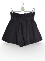 Pantaloni scurți Premium cu talie inalta si pliuri – M – Femei - imagine 1
