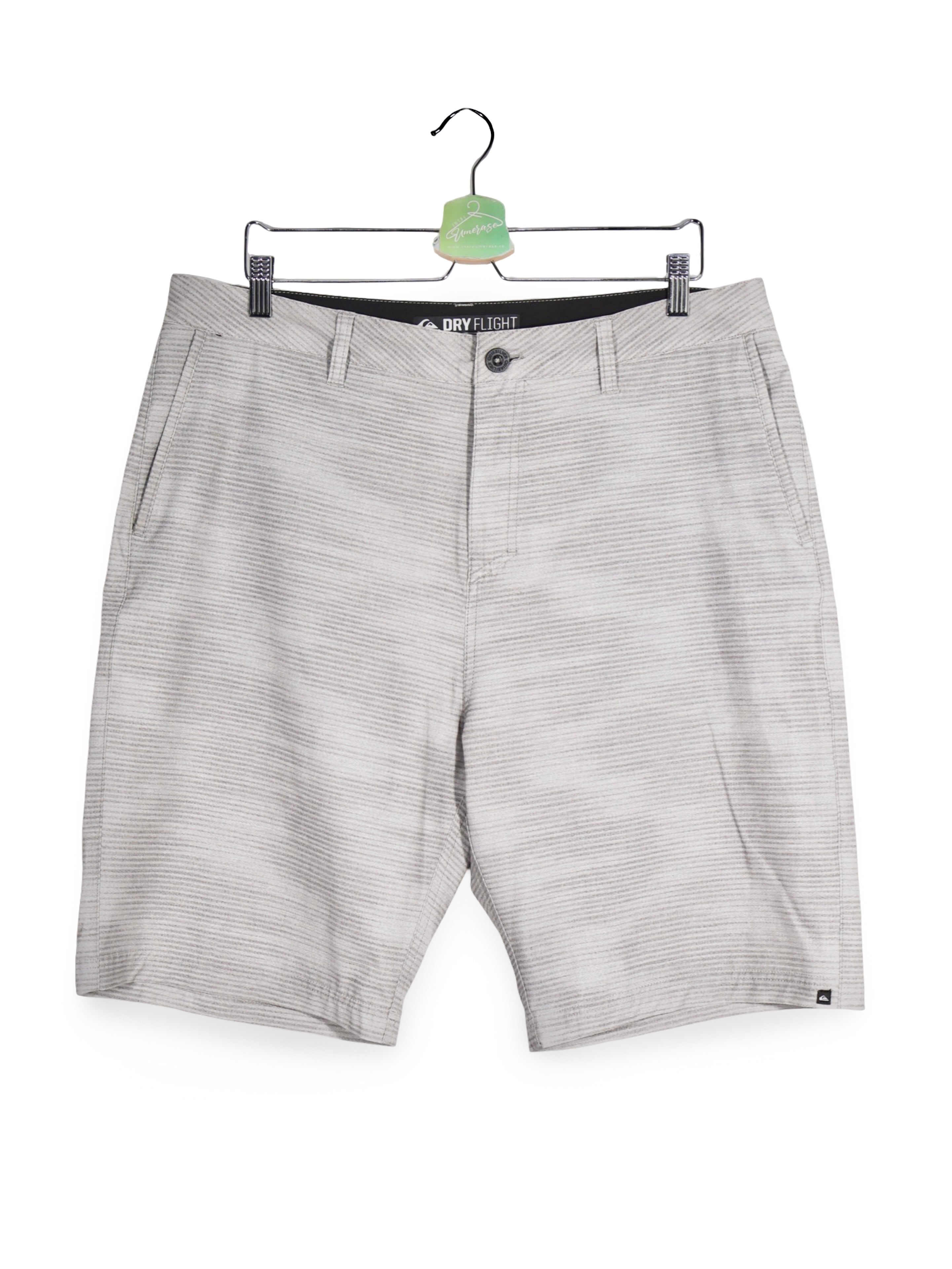 Pantaloni scurți - Quiksilver gri deschis texturat – XL – Bărbați - fata