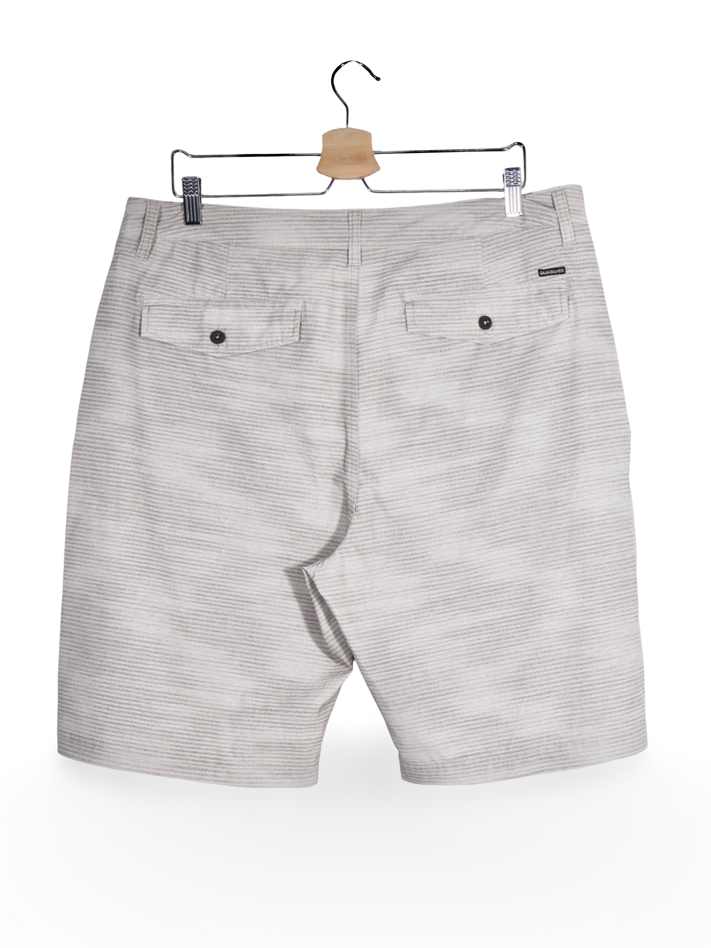 Pantaloni scurți - Quiksilver gri deschis texturat – XL – Bărbați - spate