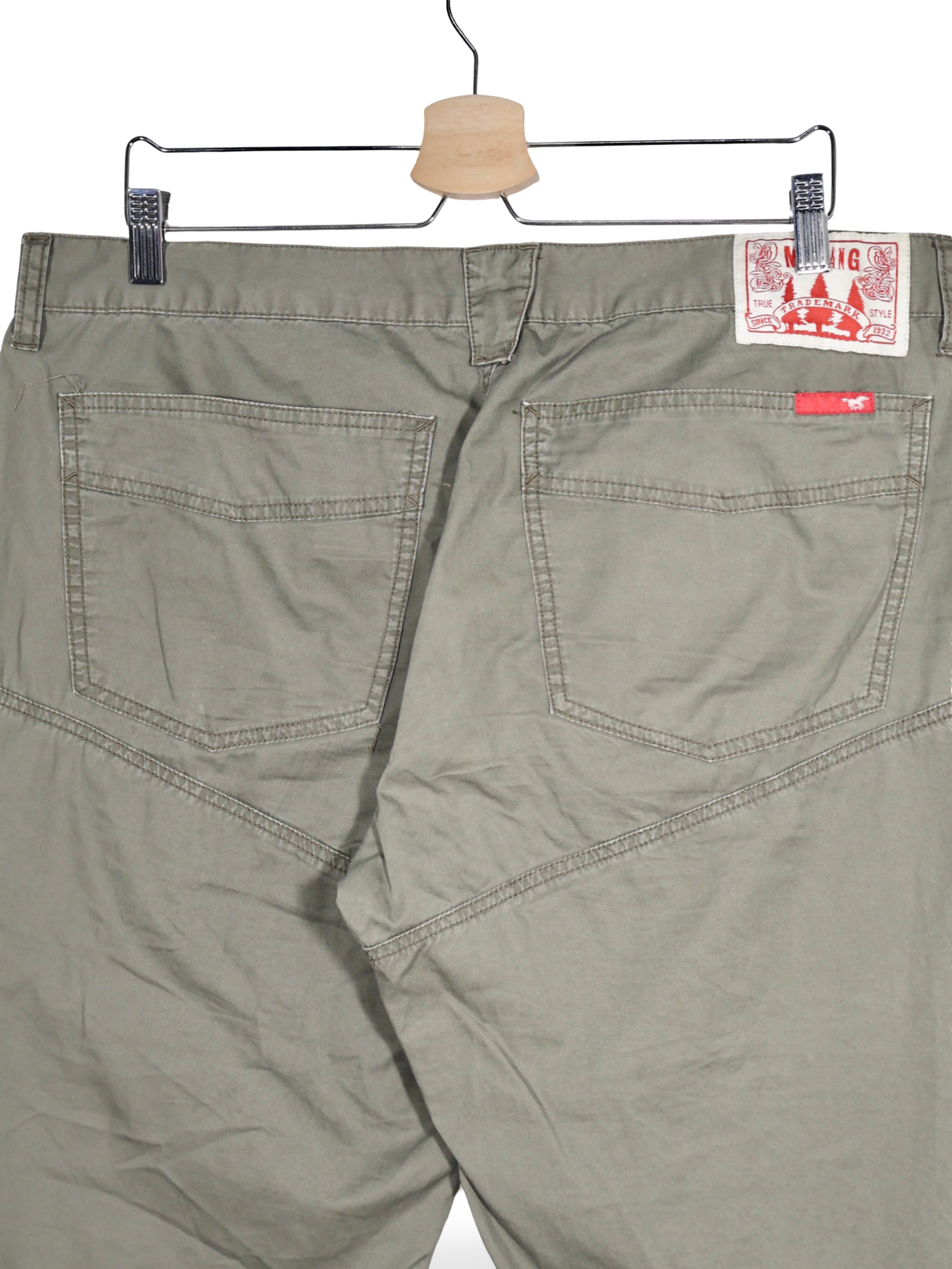 Pantaloni 2/3 Mustang verde kaki cu croiala cargo – XL – Bărbați - imagine 3